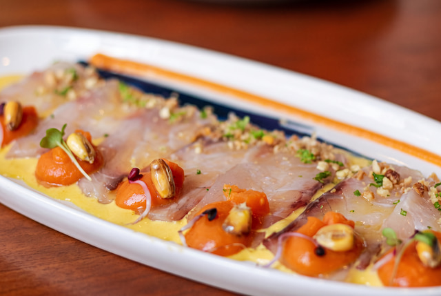 Tiradito a la crema de ají amarillo en Ronda 14